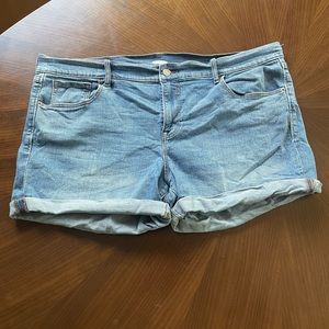 Womens Old Navy jean shorts